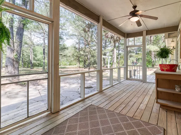 4353 Poverty Creek Rd, Crestview, FL 32539