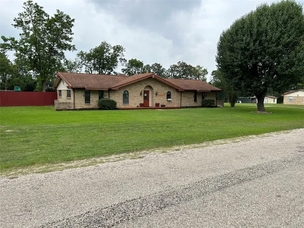 6099 Highland Dr, Kaufman, TX 75142