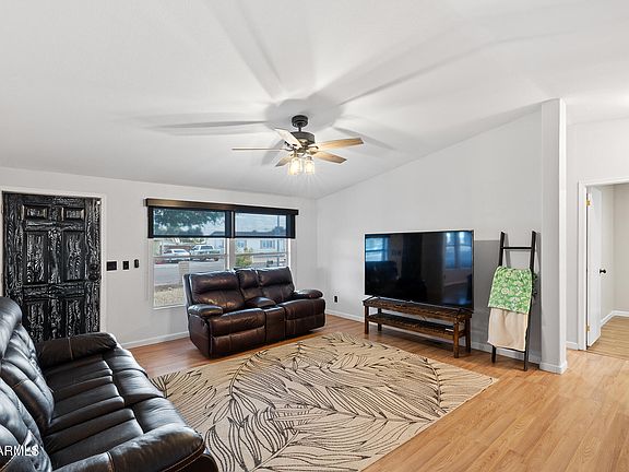 4th image of 3716 W ROSE GARDEN Lane