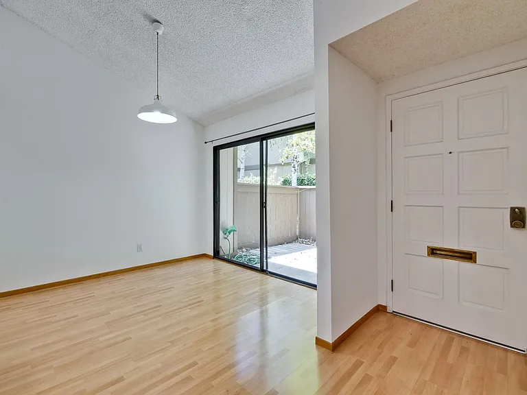 49 Showers Dr #F436 — Photo 7