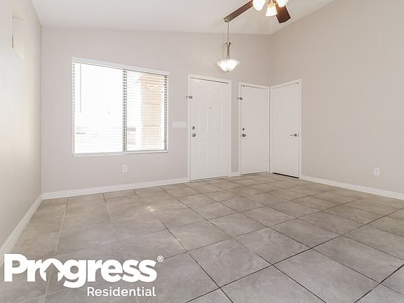 4th image of 3905 N 105th Dr