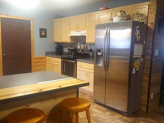 2nd image of 4432 Bowman Dr