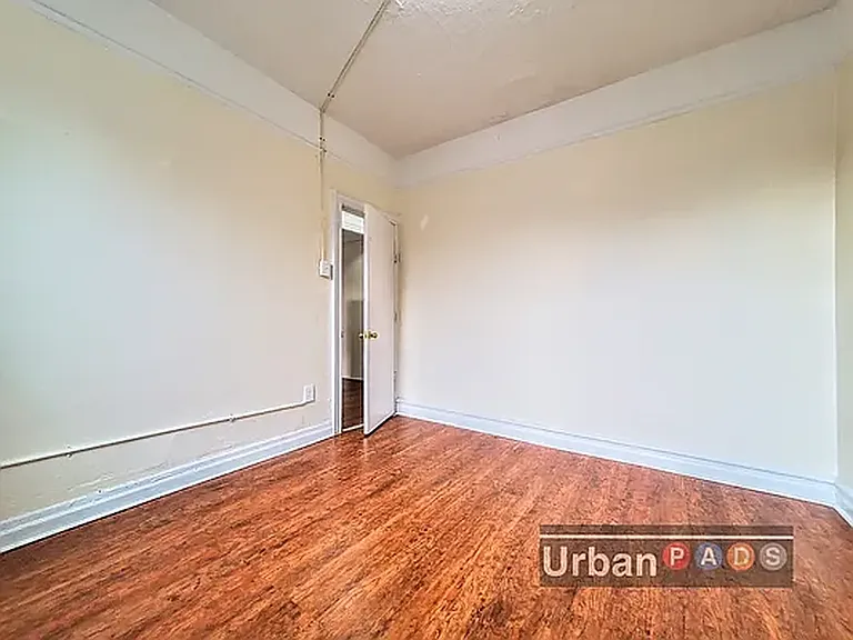531 Bristol St #6 — Photo 10