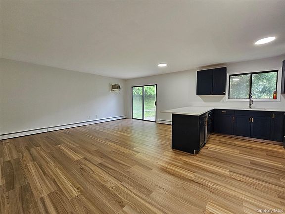 4th image of 6 Eaton Court