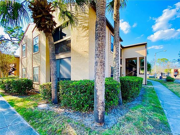 3rd image of 2001 Cascades Blvd Unit 102
