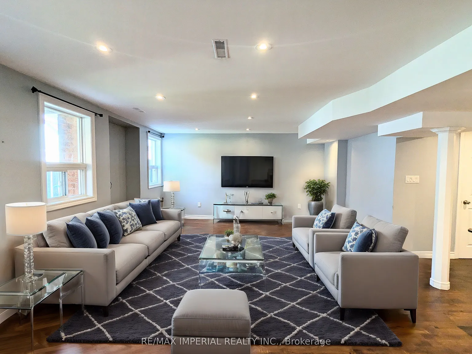 1 bed, $1,700 — Photo 2
