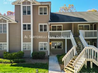 7 Timberlake Dr, Asheville, NC 28803