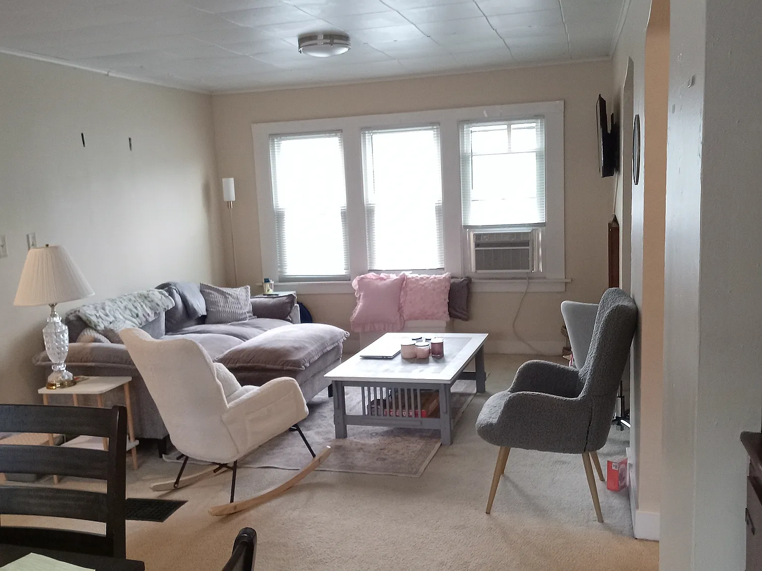 2 bed, 900 sqft, $1,485 — Photo 2