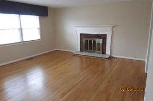 2nd image of 2308 Brandon Ln