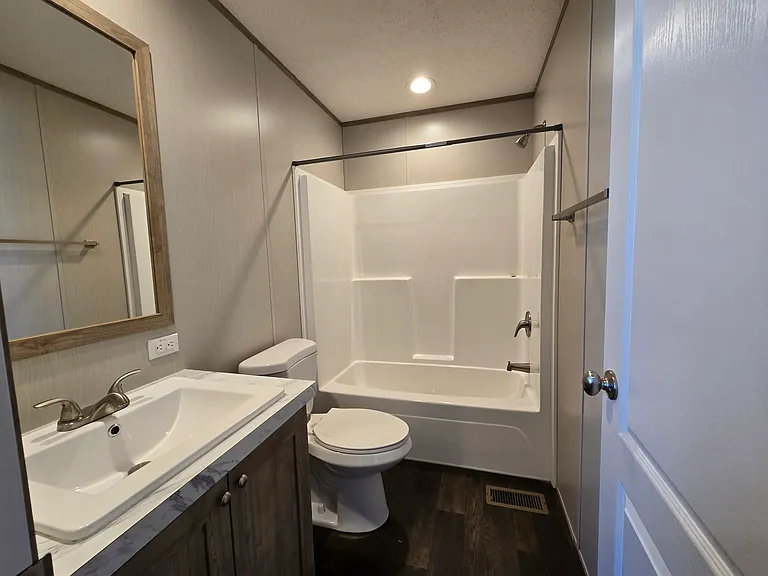 130 Dove Dr — Photo 8