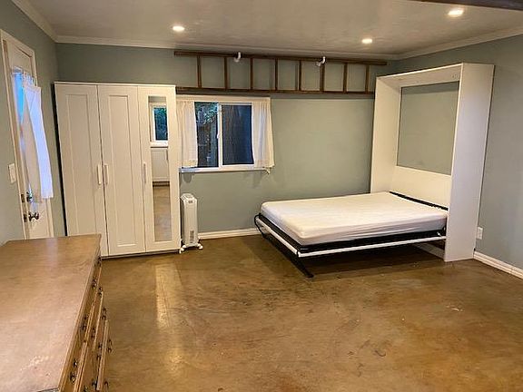 5th image of 1004 Almanor Ave #Studio