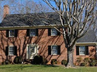3604 Willow Lawn Dr, Lynchburg, VA 24503