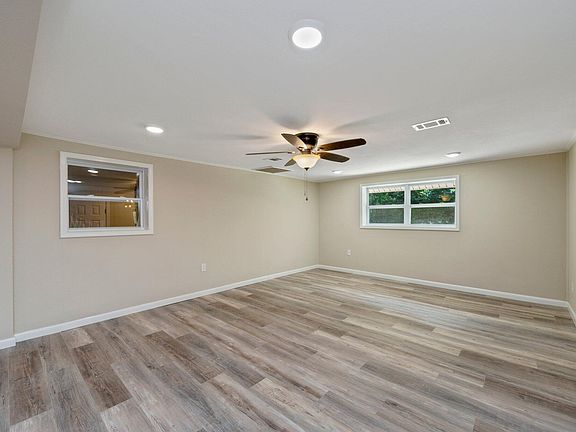 5th image of 545 Dorsey Ave