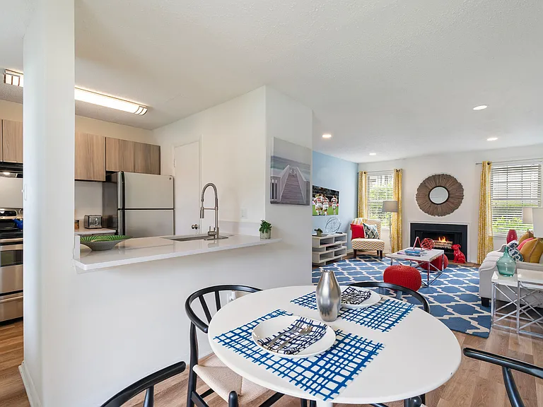 Newly Renovated Kitchens!