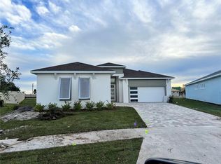 8708 Drummer Plank Dr, Wesley Chapel, FL 33545