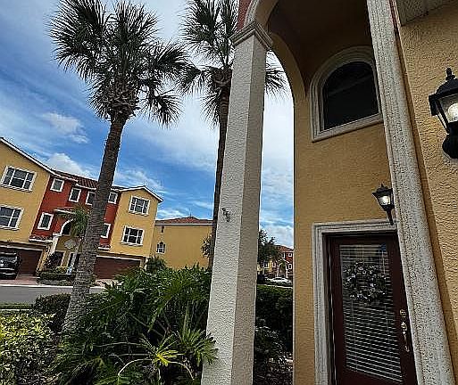 2nd image of 1205 3rd Street Cir E