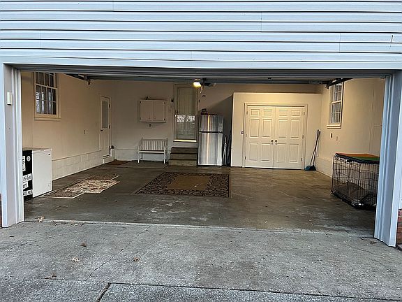 Attached 2 car garage.