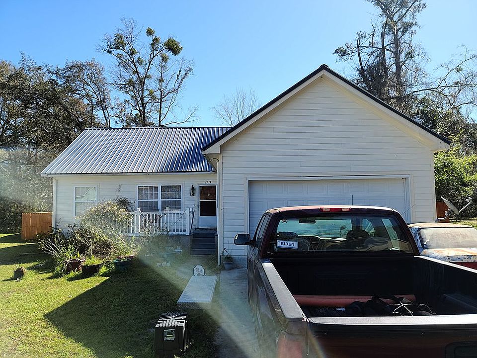 1st image of 2733 Kennedy Dr