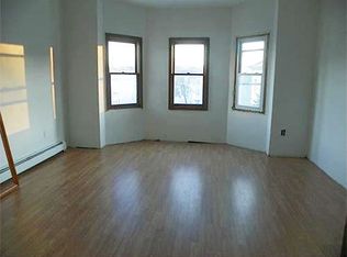 22 Jaques Ave #3, Worcester, MA 01610