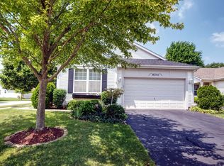 16340 Montclare Lake Dr, Crest Hill, IL 60403