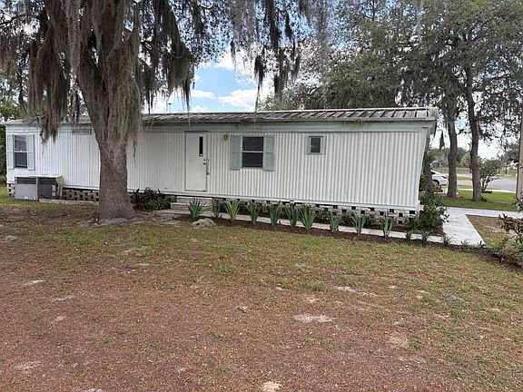 5th image of 437 Tulip Dr #437