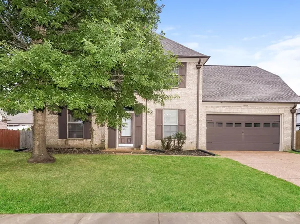 10213 Carly Dr, Lakeland, TN 38002