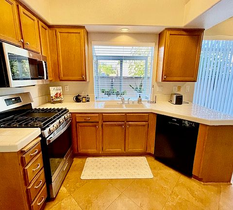 5th image of 31423 Sonoma Ln