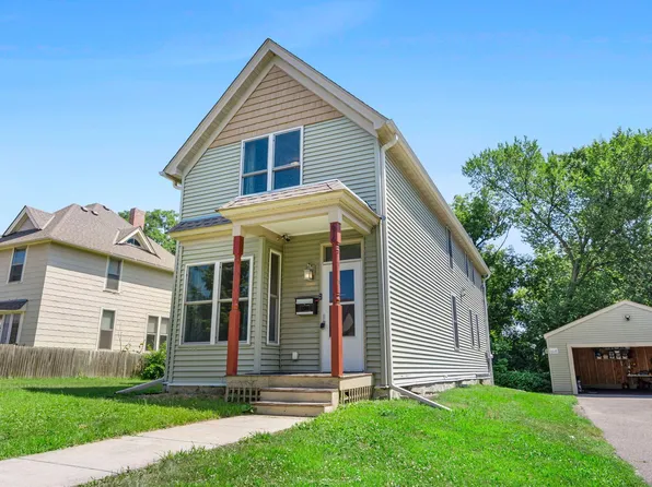 676 Rivoli St, Saint Paul, MN 55130