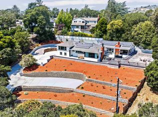 4363 Short Hill Rd, Oakland, CA 94605