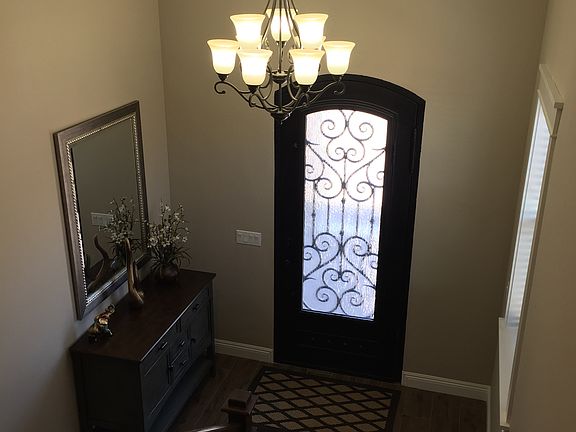 5th image of 685 Island Cir