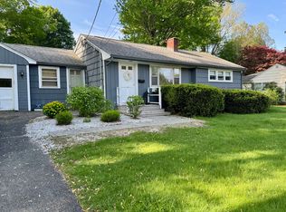 50 Edgewater Dr, Framingham, MA 01702