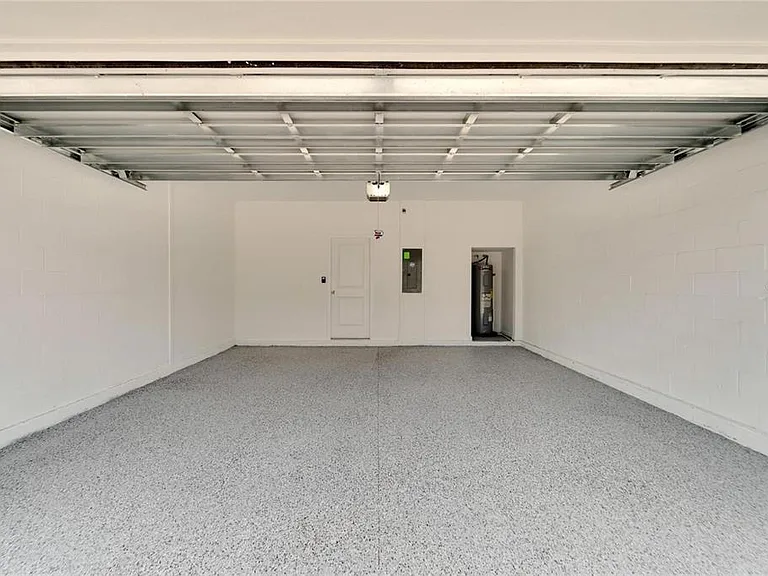 9038 Mulligan Island Ln — Photo 20