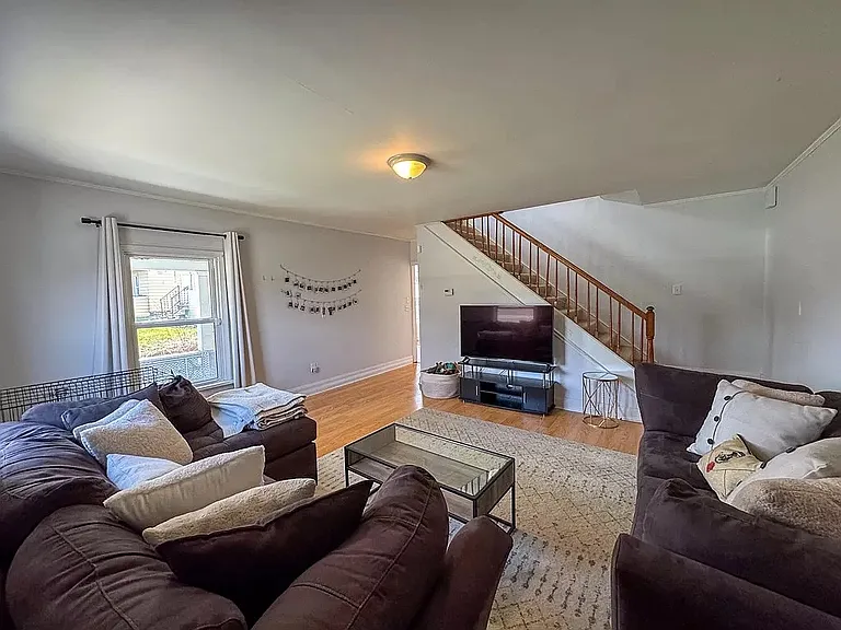 210 S Keystone Ave — Photo 12