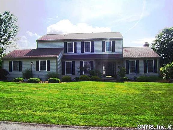 2nd image of 5115 Shiraz Ln