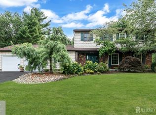 58 Valley Forge Dr, East Brunswick, NJ 08816