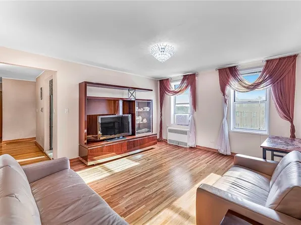 702 Kathleen Pl APT 6D, Brooklyn, NY 11235
