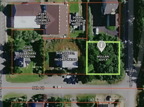 326 9th St, Port Orford, OR 97465