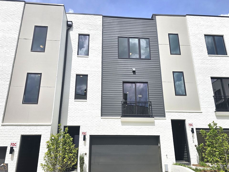 1st image of 422 Cedar Dust Dr