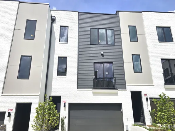 422 Cedar Dust Dr, Decatur, GA 30030