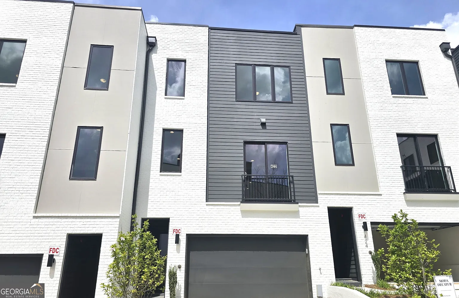 422 Cedar Dust Dr photo 1