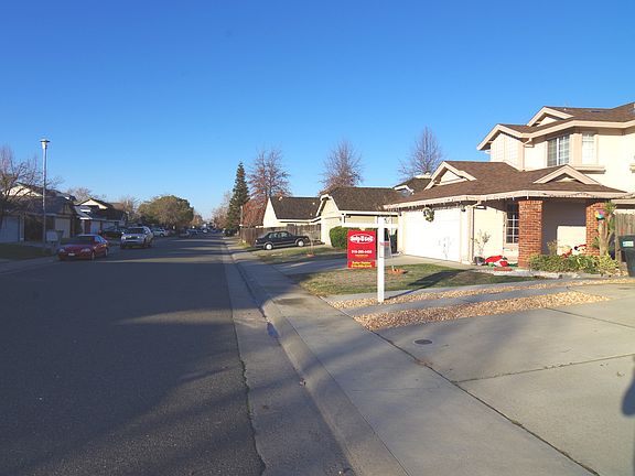3rd image of 8181 Kirkwall Ct