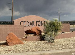 1192 E Red Sage Ln, Apple Valley, UT 84737