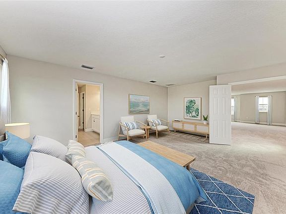 4th image of 13718 Heartwood Way