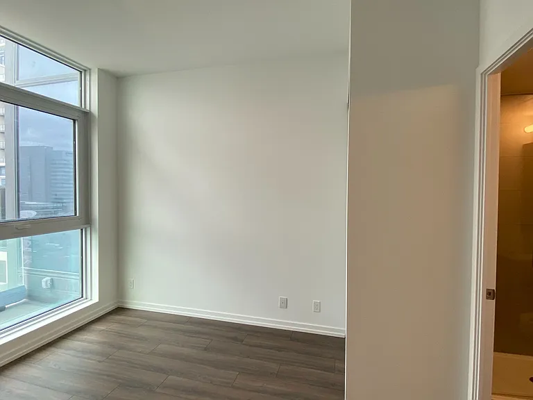 7890 Jane St #801 — Photo 6
