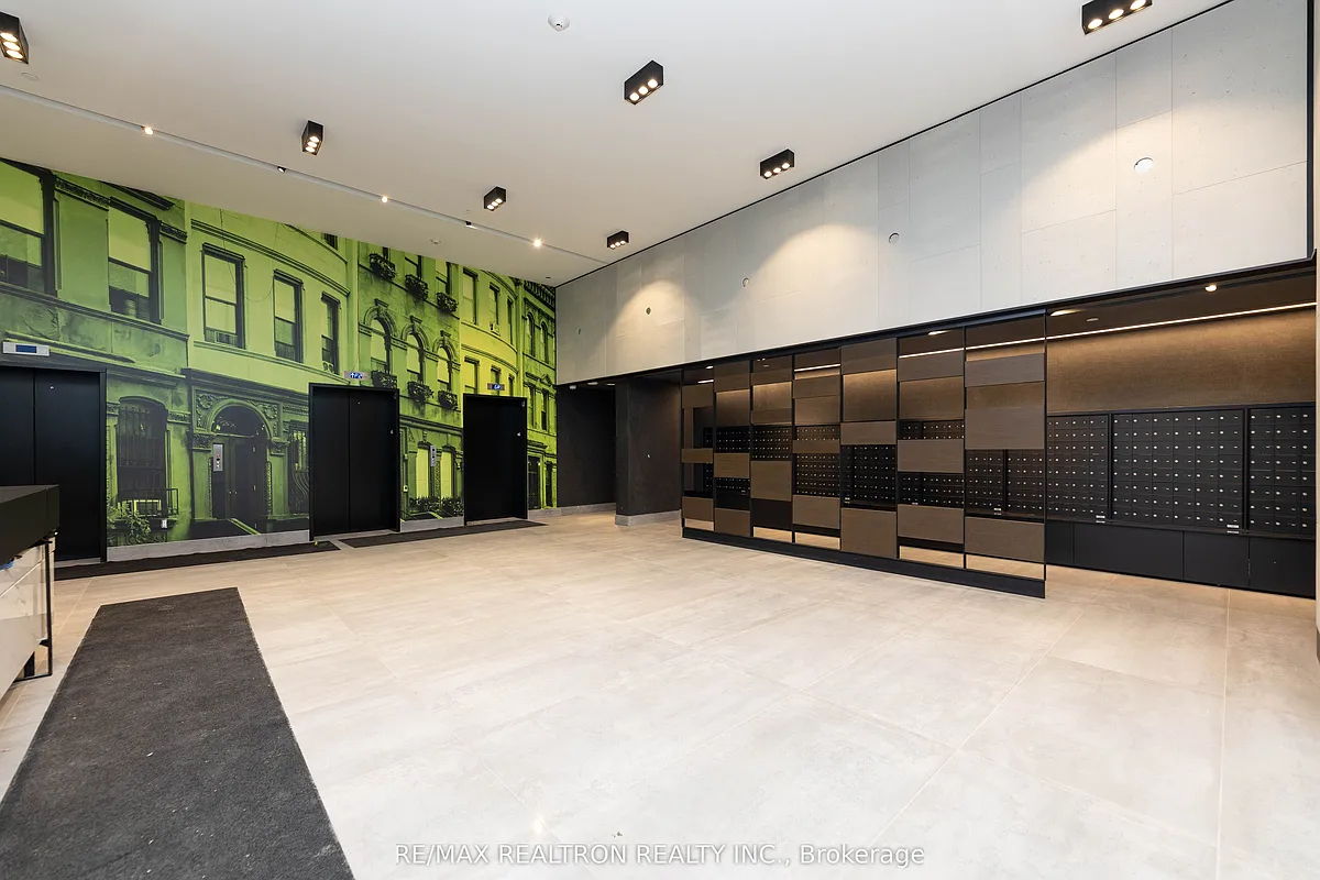 Building Photo - 8119 Birchmount Rd #1301A
