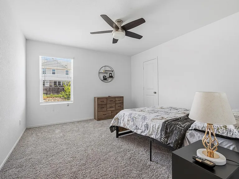 100 Wind Flower Ln — Photo 33