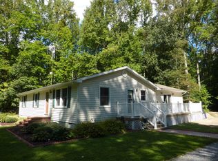 253 Daniel Dr, Lancaster, VA 22503