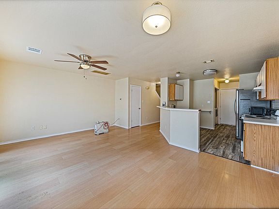 3rd image of 9607 Nightjar Dr #B