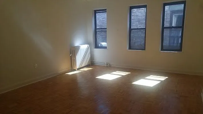 Rented by Brick Real Estate | media 17