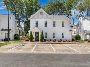 1505 Briar Creek Rd, Charlotte, NC 28205